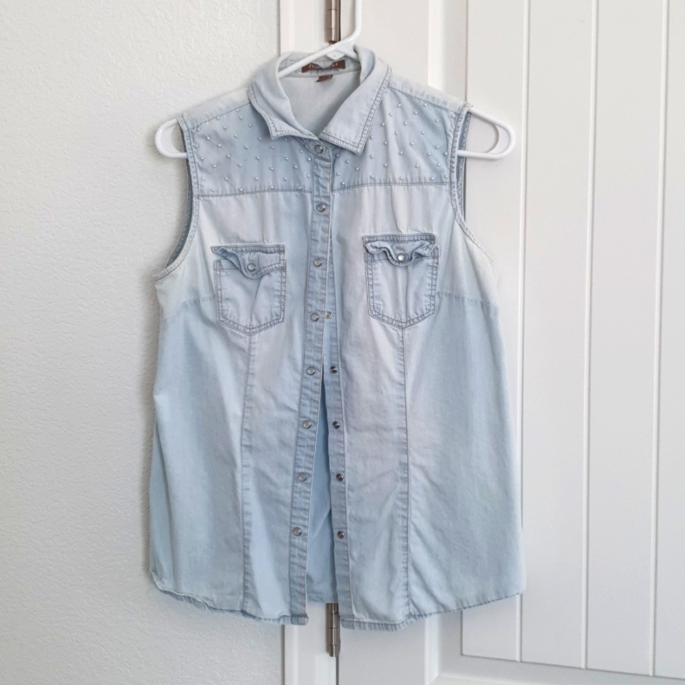 Womens shirt